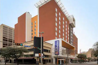 Hilton-Garden-Inn-San-Antonio-Downtown